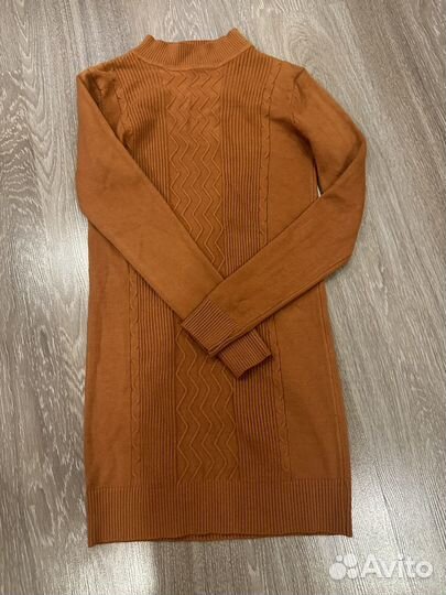 Платье новое 40