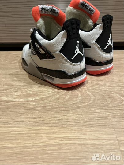 Nike air jordan 4 retro