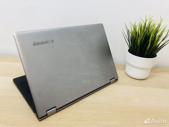 Ноутбук lenovo