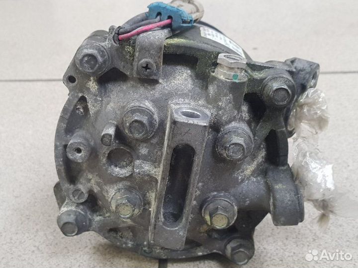 Компрессор кондиционера Opel Mokka A16XER 2015