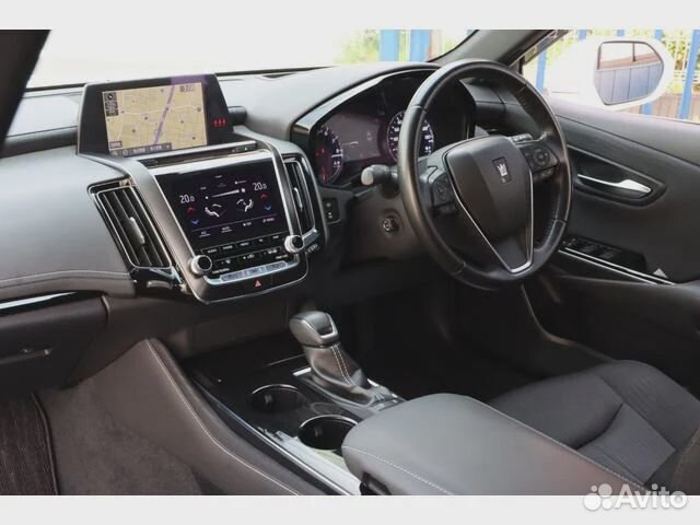 Toyota Crown 2.5 CVT, 2019, 88 000 км