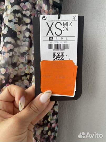 Платье bershka xs