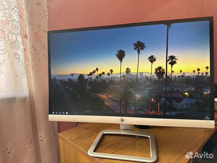Монитор HP 22es 1920 x 1080
