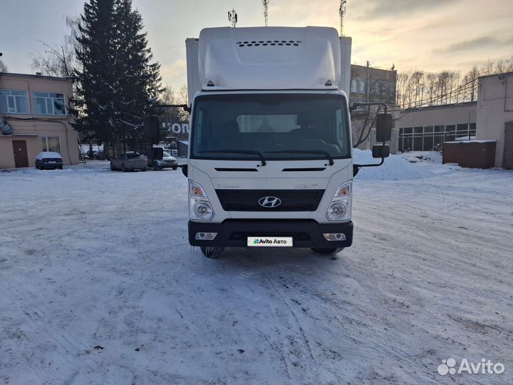 Рефрижератор Hyundai Mighty EX8, 2021