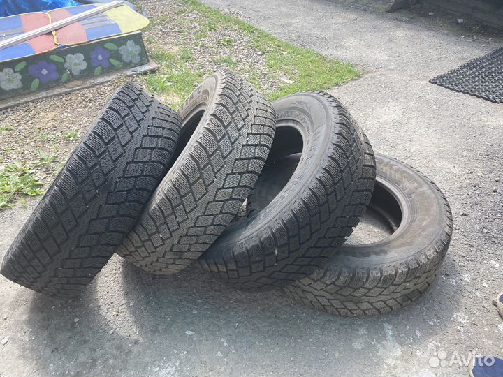 Nokian Tyres Hakkapeliitta Q 205/70 R14