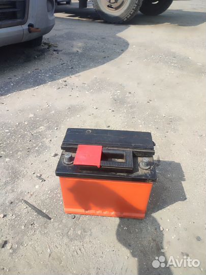 Аккумулятор бу