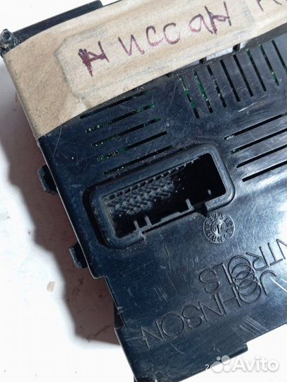 Блок комфорта Nissan Note E11