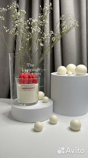 Свеча в подсвечнике