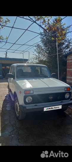LADA 4x4 (Нива) 1.7 МТ, 2011, 160 000 км