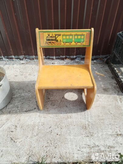Детский стул