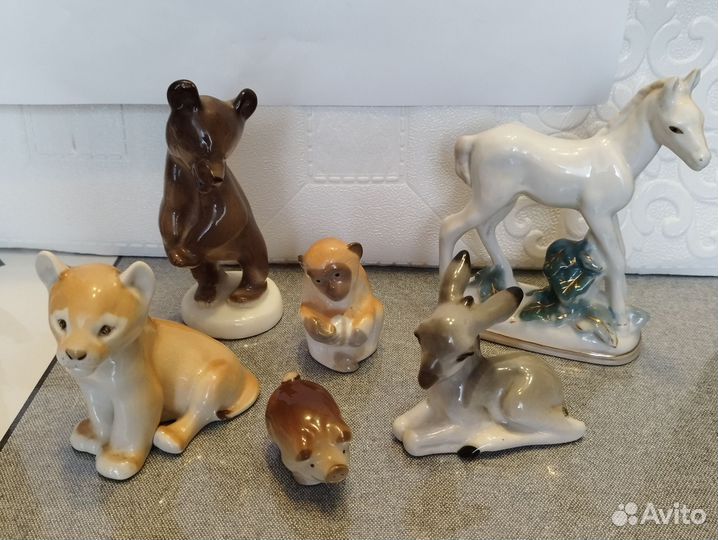 Фарфоровые статуэтки