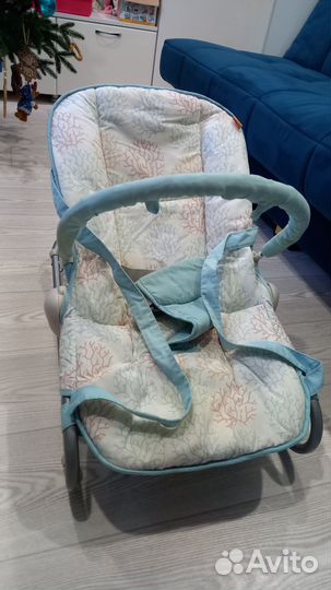 Шезлонг детский