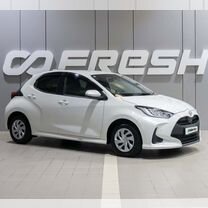 Toyota Yaris 1.0 CVT, 2020, 3 435 км, с пробегом, цена 1 949 000 руб.