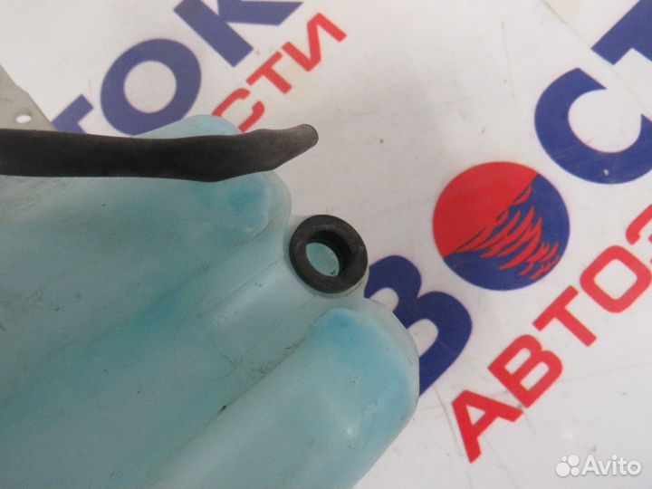 Бачок омывателя mitsubishi grandis NA4W