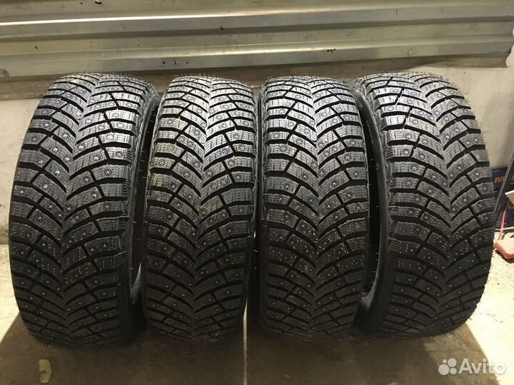 Michelin X-Ice North 4 285/40 R19 113