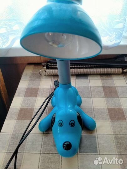 Лампа настольная