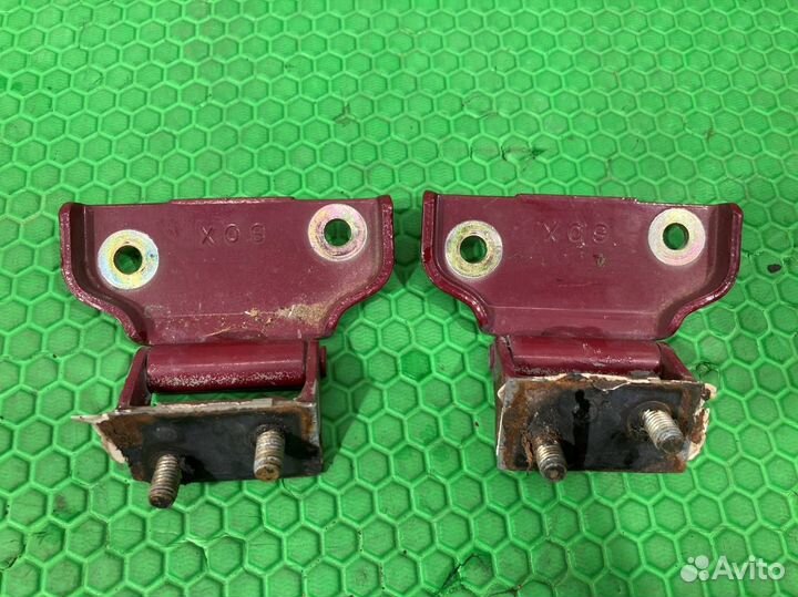 Петля двери багажника Honda Pilot YF1 2002