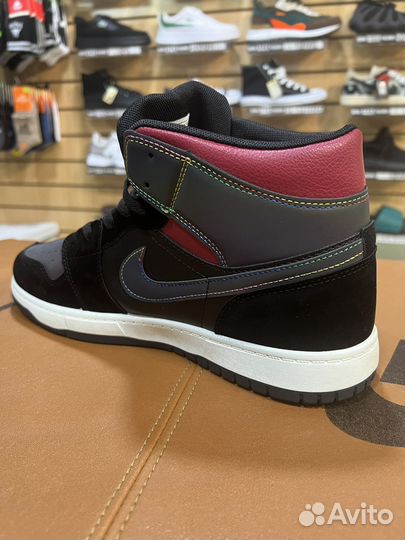 Кроссовки мужские Nike Air Jordan 1 High