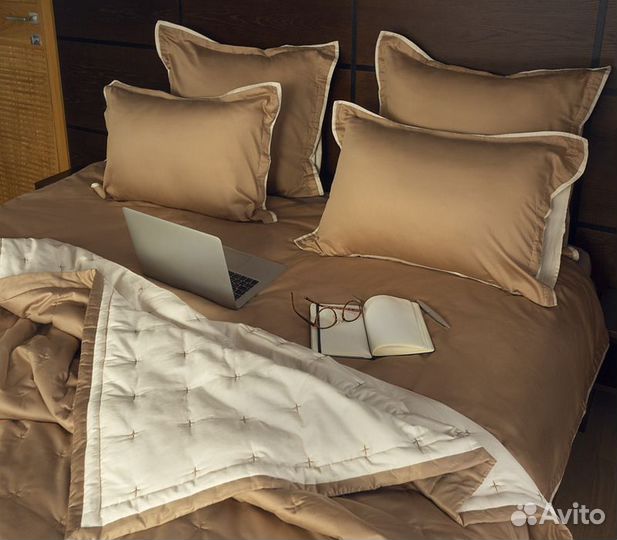 Подарочное лопковое покрывало стеганое