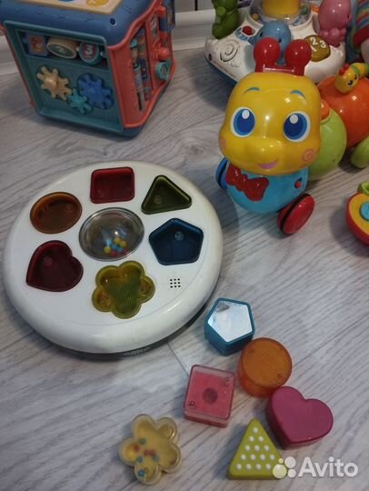 Развивающие игрушки для малышей