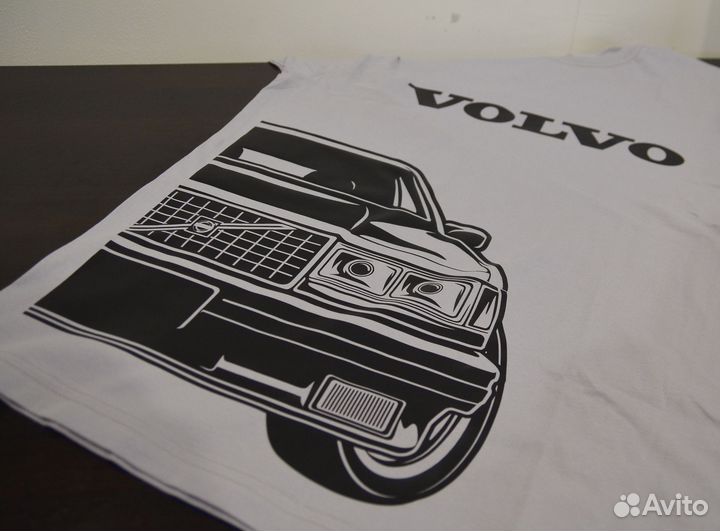 Футболка Volvo 740