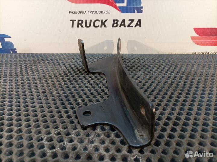 Кронштейн крыла левого левый Daf XF105