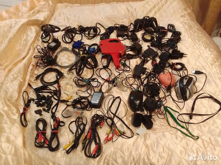 Провода,зарядки,адаптер