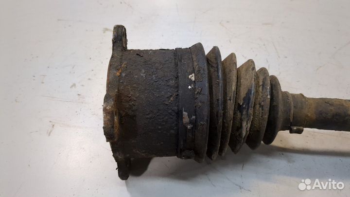 Полуось правая передняя Hyundai Terracan