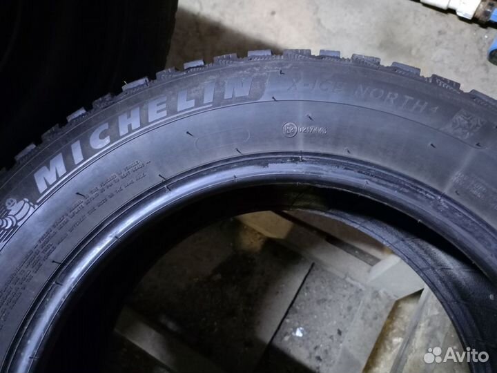 Michelin X-Ice North 4 205/60 R16