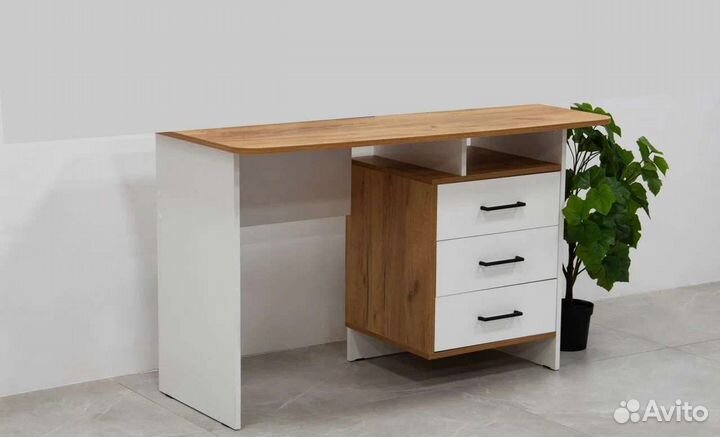 Лайт Стол компьютерный