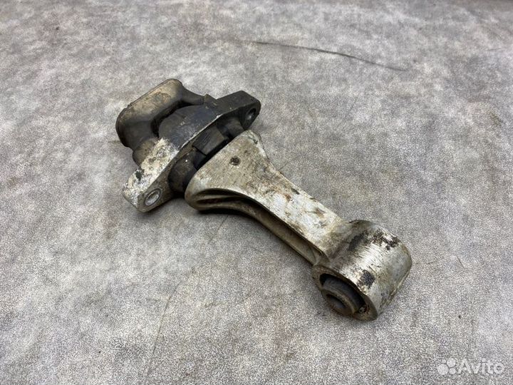 Опора двигателя задняя Hyundai I30 1.4 G4FA 2013