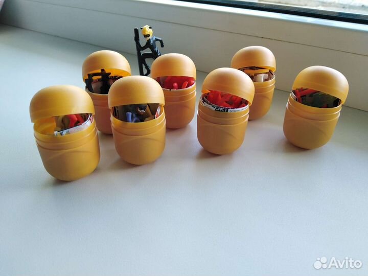 Киндер сюрприз