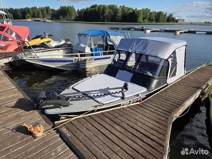 Рыболовецкий катер Windboat