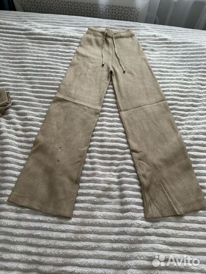 Тоикотажный костюм с укороченной кофтой