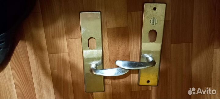Накладки на двери новые и б, у