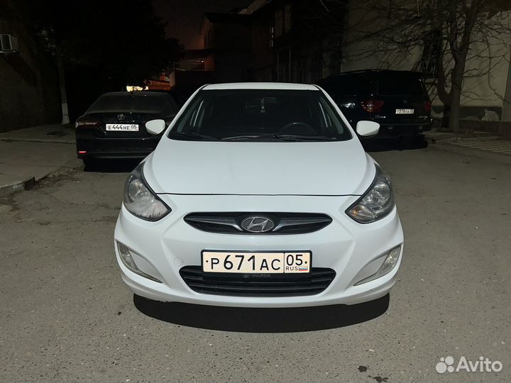 Транспорт автомобиль