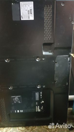 Самсунг UE40D5000PW