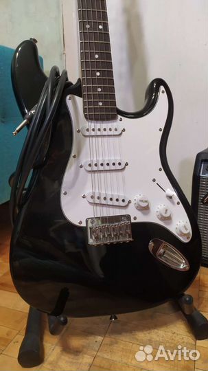 Электрогитара