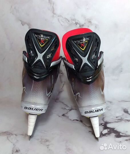 Коньки хоккейные Bauer Vapor Hyperlite SR 9 FIT3