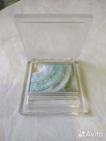 Очень красивые тени в добрые руки