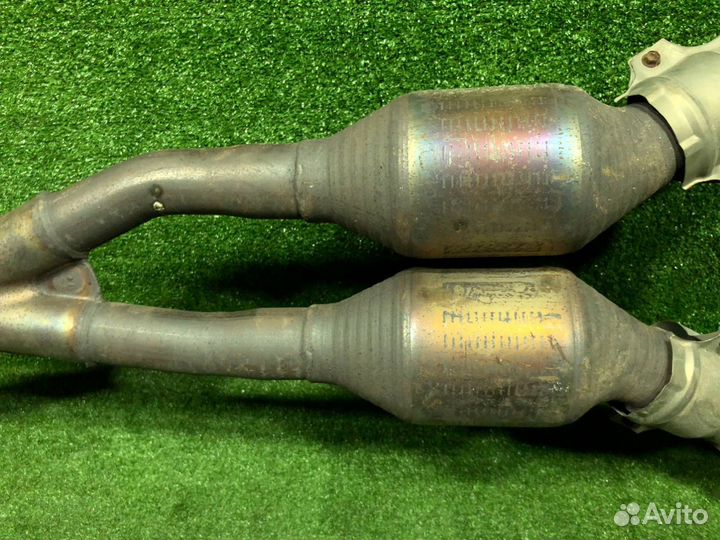 Выхлопная трасса передняя Lexus Gs460 URS190