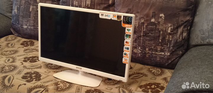 Телевизор Mystery 24 диагональ