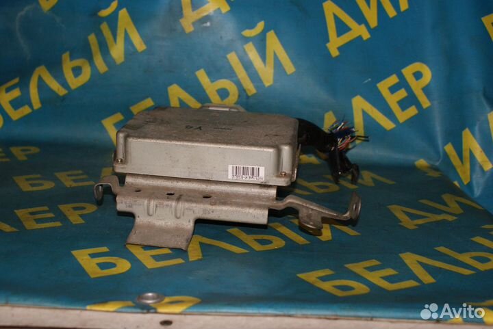 Блок управления двигателем Nissan Cube