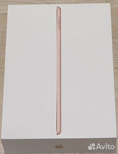 Продается iPad (6th Generation) Wi-Fi