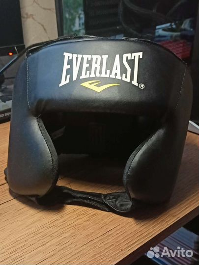 Боксерский шлем everlast