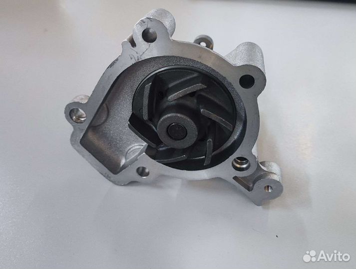 Помпа Hyundai/ KIA 2.0 G4G