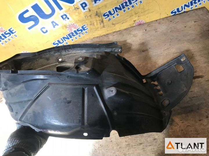 Подкрылок передний правый honda civic