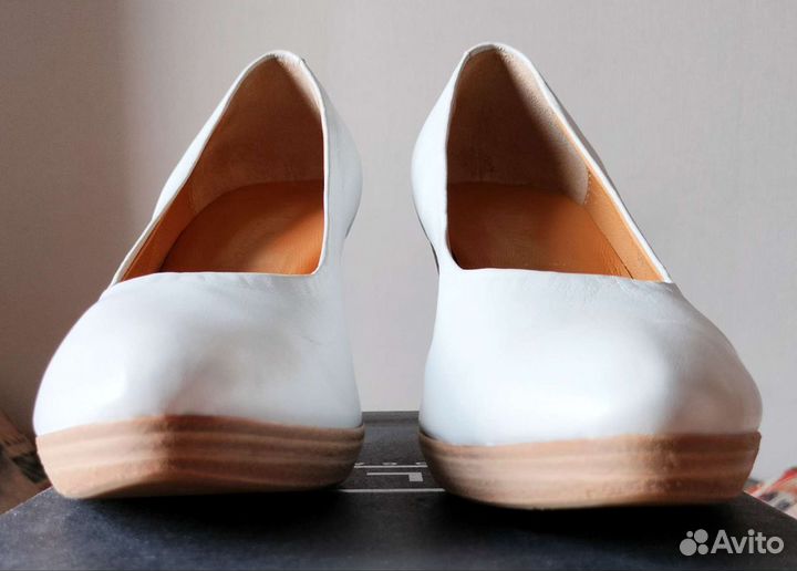 Новые женские итальянские туфли Voltan (39 р)