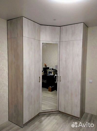 Шкафы на заказ / Бесплатный выезд и замер