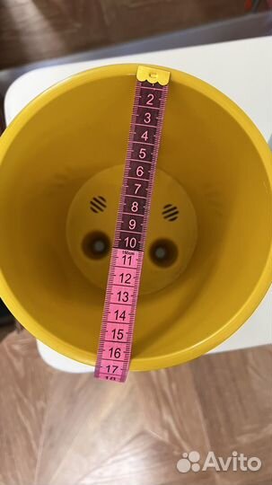 Горшок для цветов пластиковый